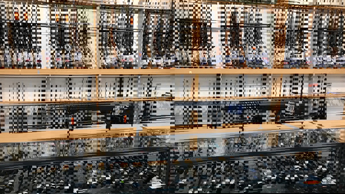 بعد هجوم المسجدين.. نيوزيلندا تشتري من مواطنيها أسلحتهم المحظورة