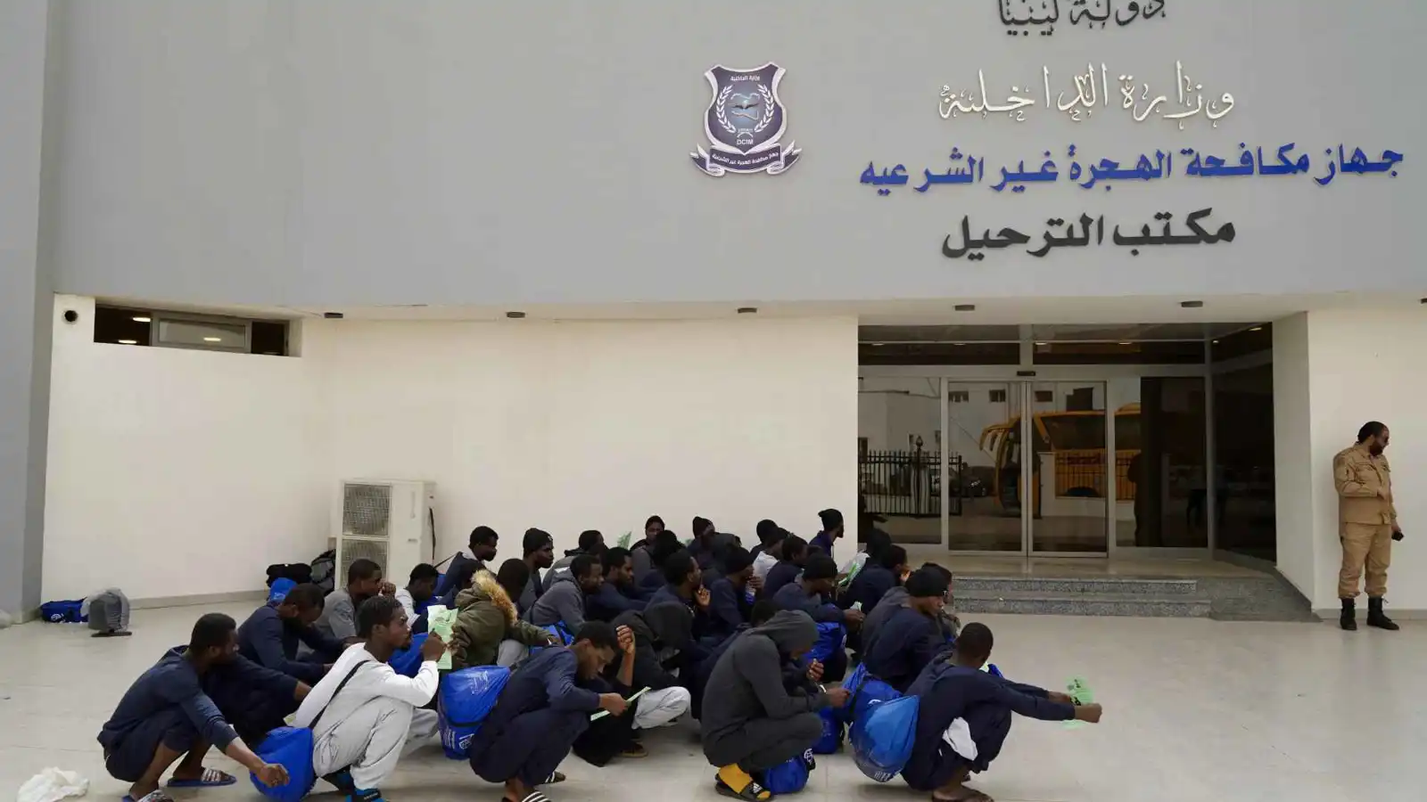 توطين المهاجرين يشعل ليبيا.. احتجاجات واستفار أمني في طرابلس ومصراتة