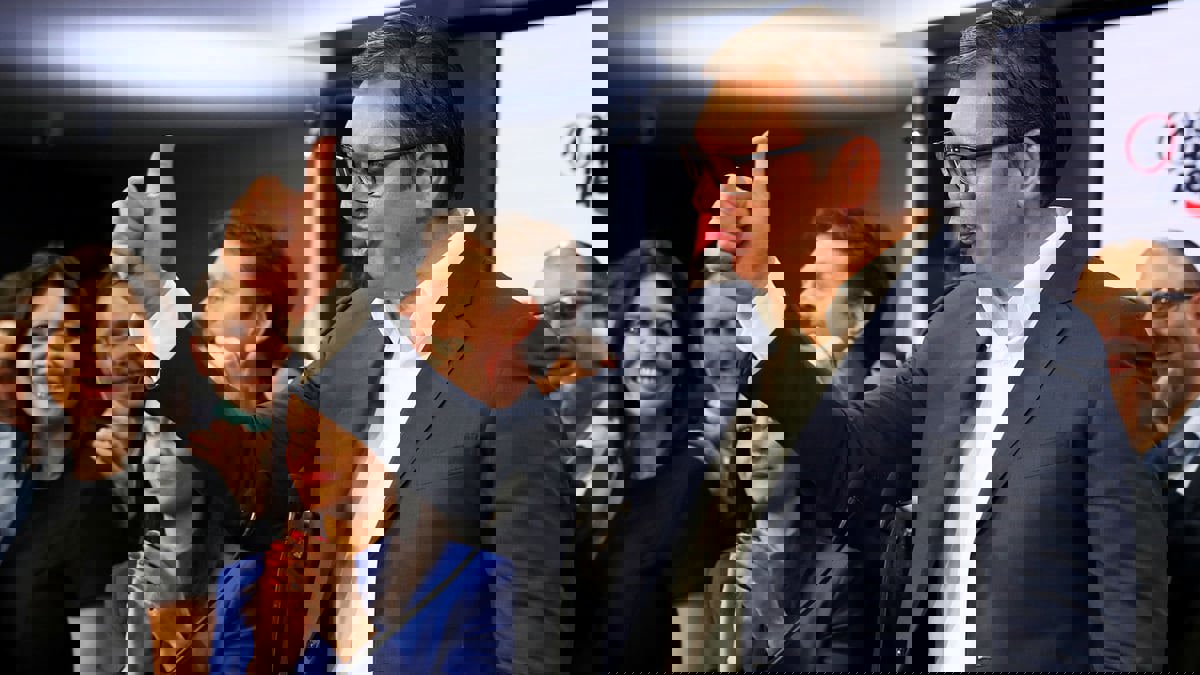 الرئيس الصربي ألكسندر فوتشيتش يعلن فوزه في الانتخابات