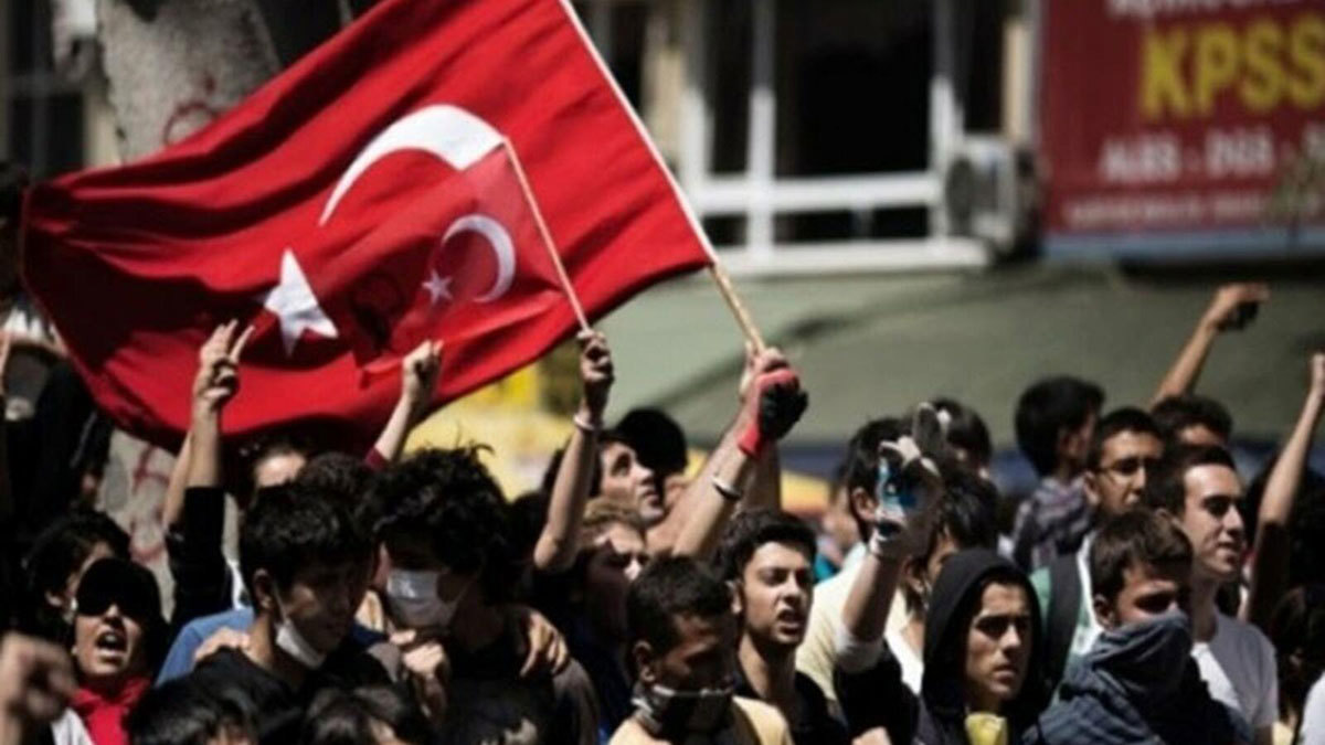 استطلاعات تظهر تقدم مرشح المعارضة في انتخابات بلدية إسطنبول‎