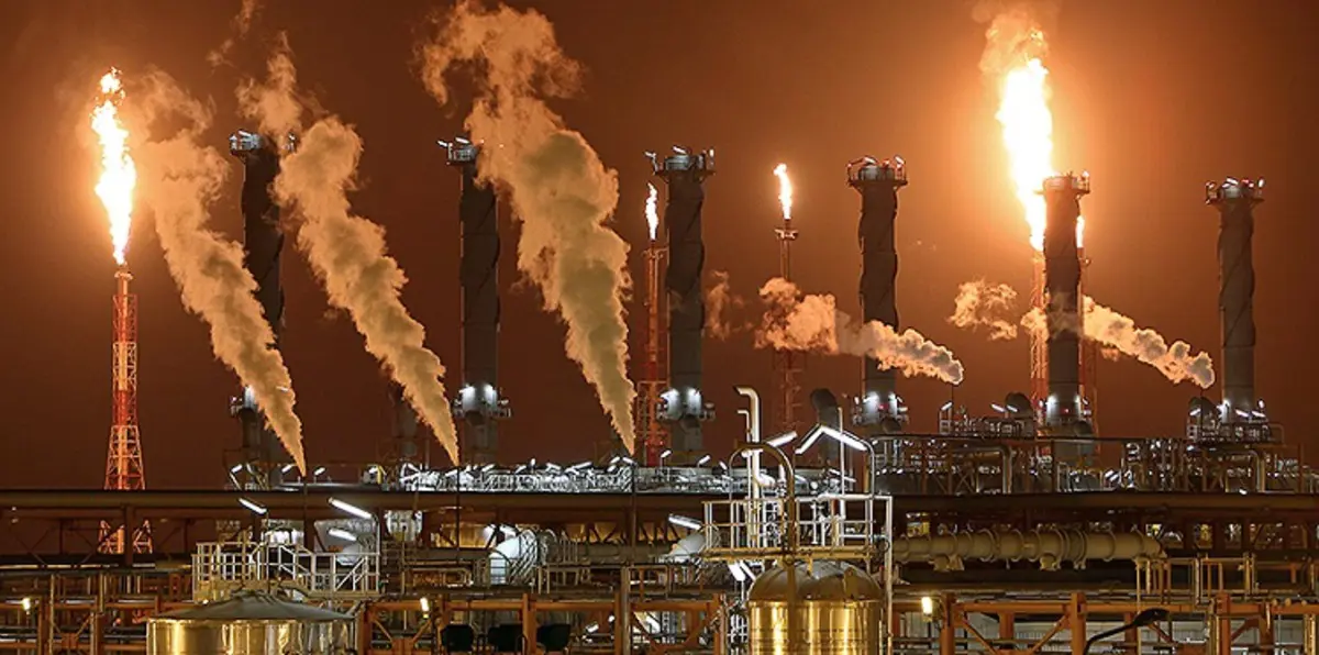 خوفًا من عقوبات أمريكية جديدة.. إيران تشتري معدات لحماية إنتاج الغاز