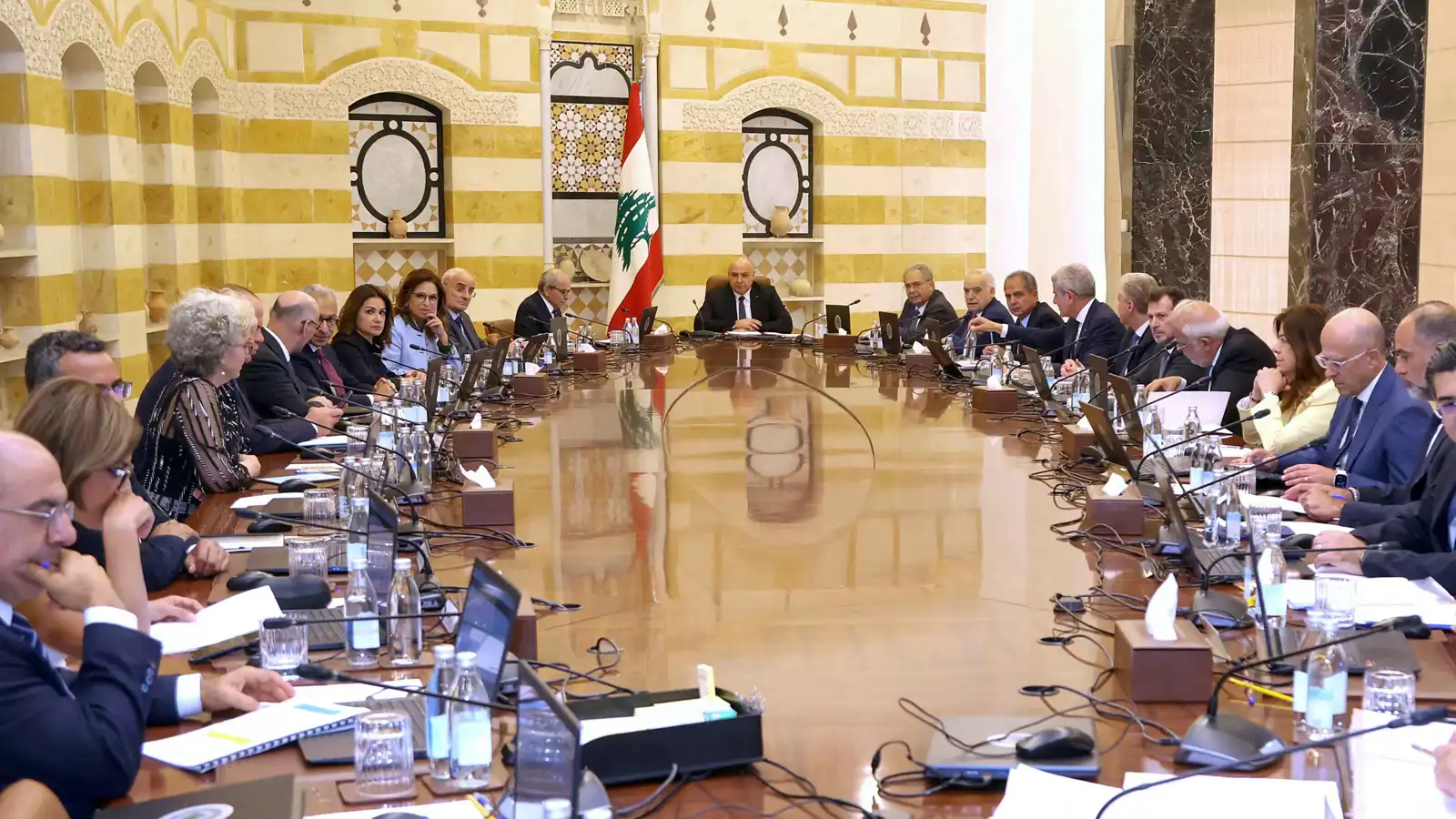 موازنة 2026.. لبنان يختار "تجميد الإنفاق" لتفادي الانفجار المالي