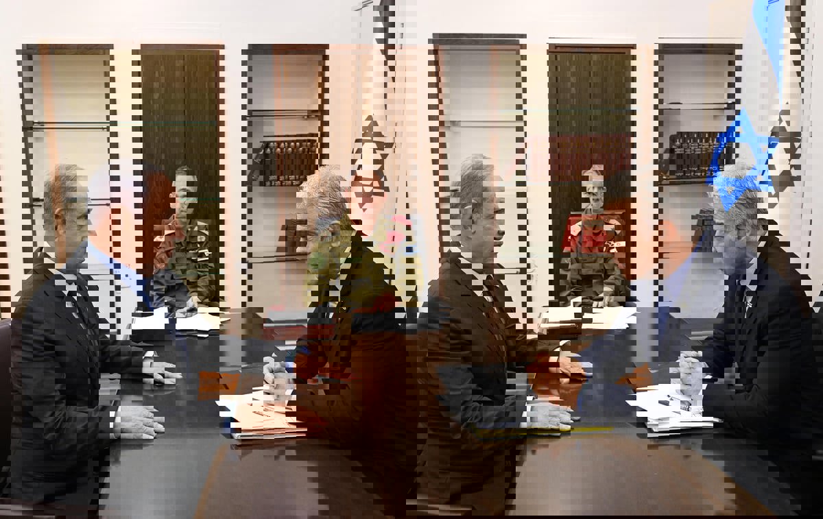 لابيد لـ"نتنياهو": خطابك في الكونغرس أشغلك عن 3 أمور هامة