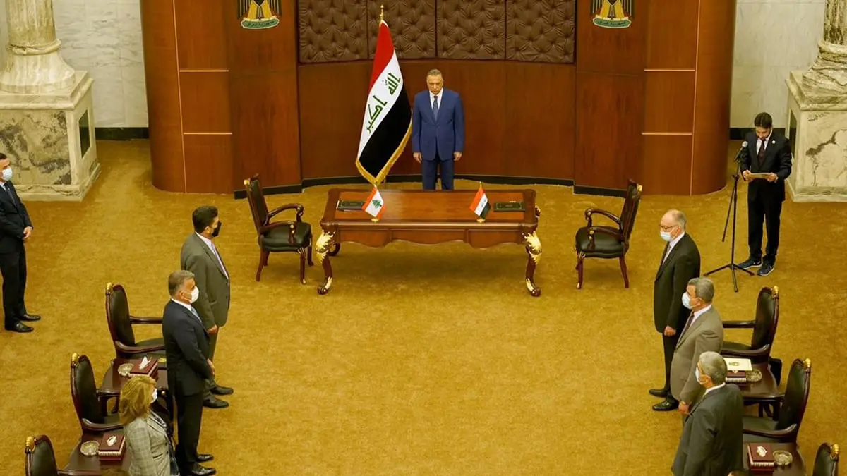 لتخفيف أزمة الكهرباء.. لبنان يستورد مليون طن وقود من العراق مقابل "خدمات وسلع"