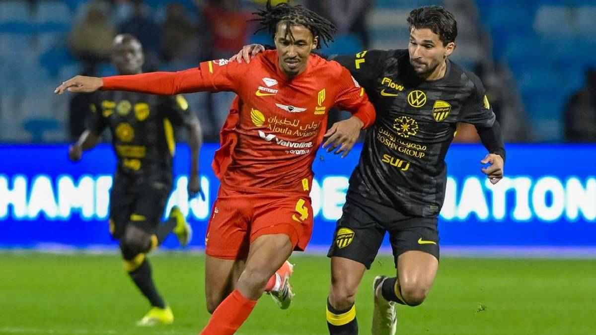 هل خسر الاتحاد لقب الدوري السعودي فعليًا؟ 