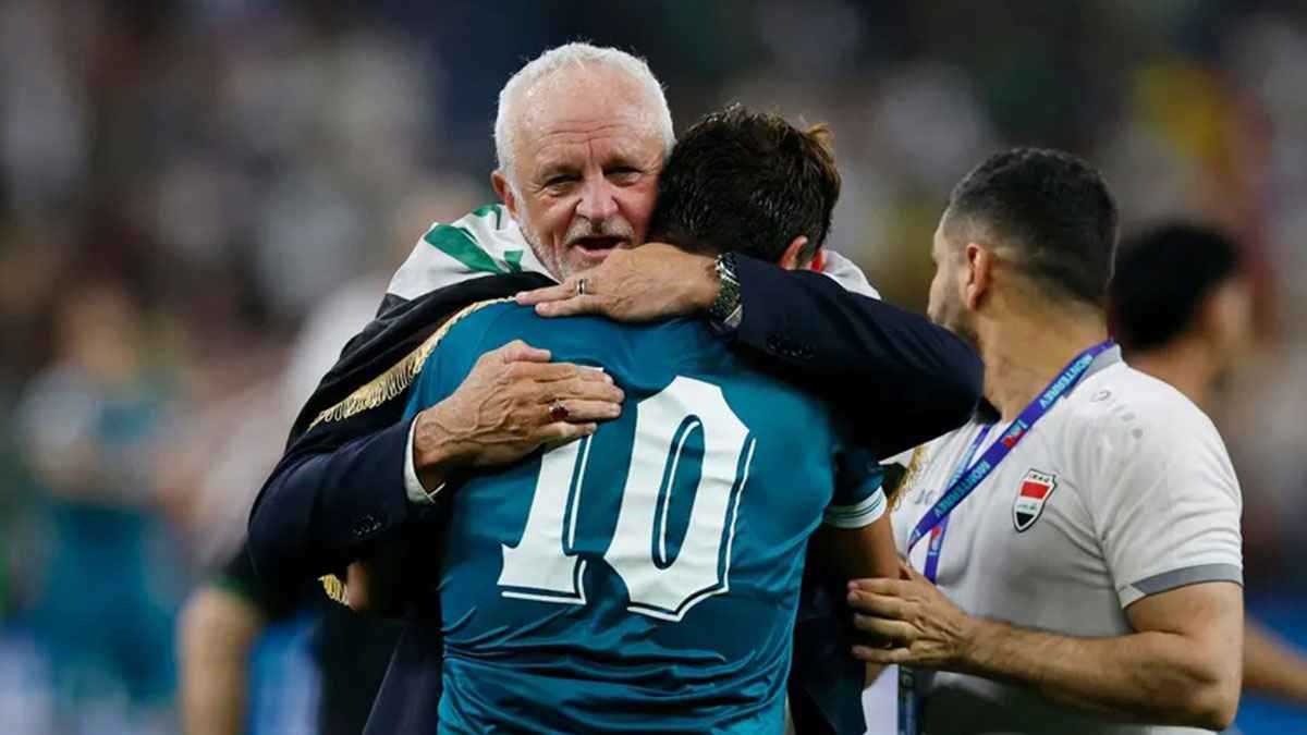 بعد التأهل لكأس العالم.. الاتحاد العراقي يكافئ غراهام 