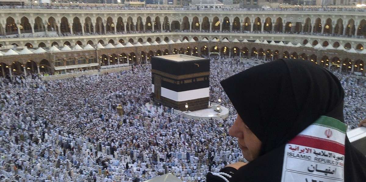 قطر تمنع مواطنيها من الحج.. والدفعة الأولى من حجاج إيران تغادر إلى السعودية