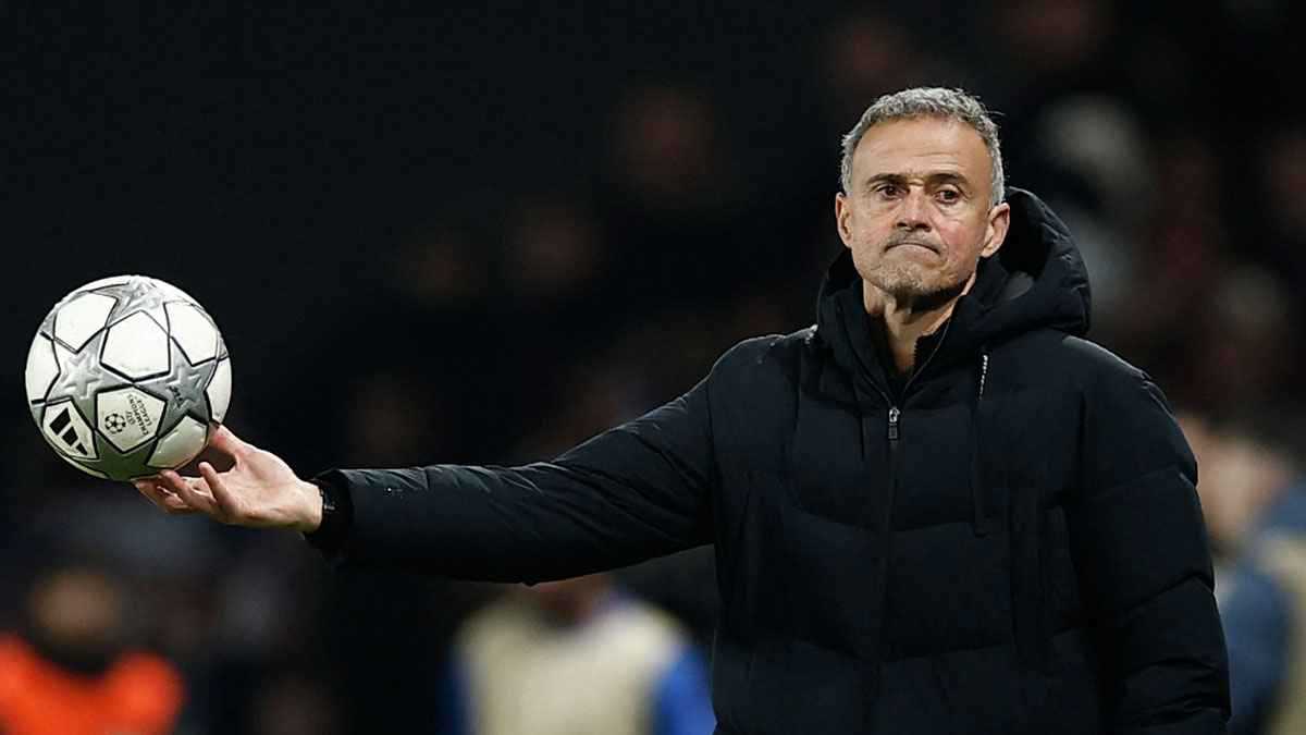 إنريكي يصدم مانشستر يونايتد 