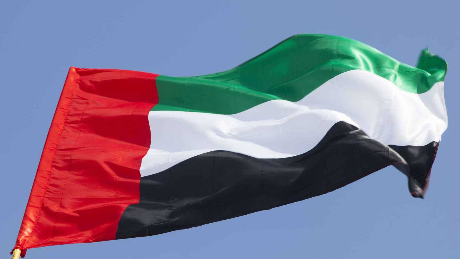 الإمارات تطلق سفينة حمدان الإنسانية لدعم قطاع غزة