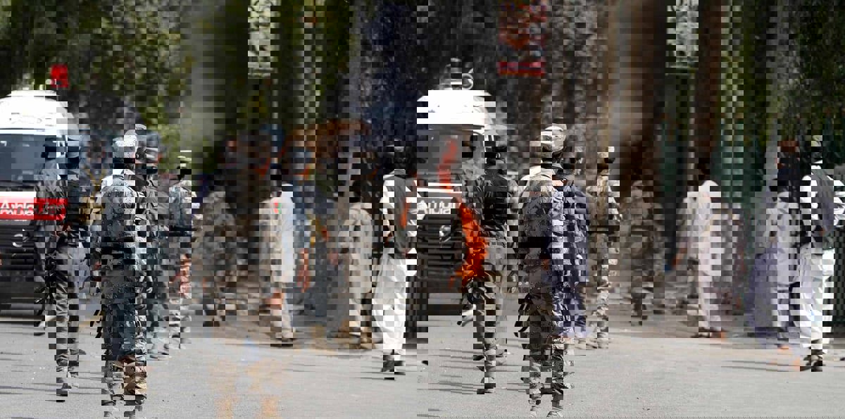 16 قتيلًا و40 مصابًا بانفجار حافلة مفخخة جنوب أفغانستان