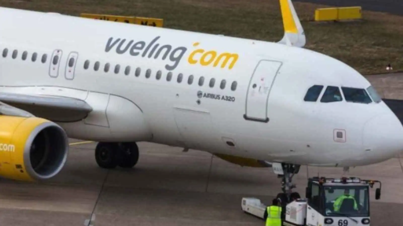 بسبب مسافرين مراهقين.. بوادر أزمة دبلوماسية جديدة بين إسرائيل وإسبانيا (فيديو)