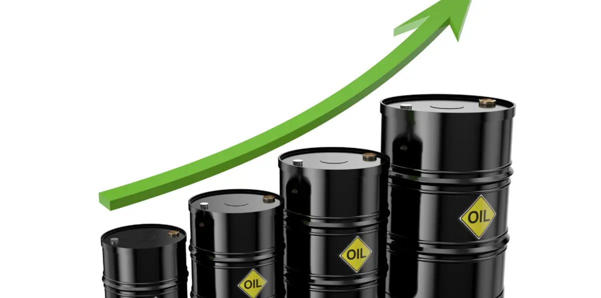 ارتفاع أسعار النفط بسبب تراجع الإمدادات وقوة الطلب