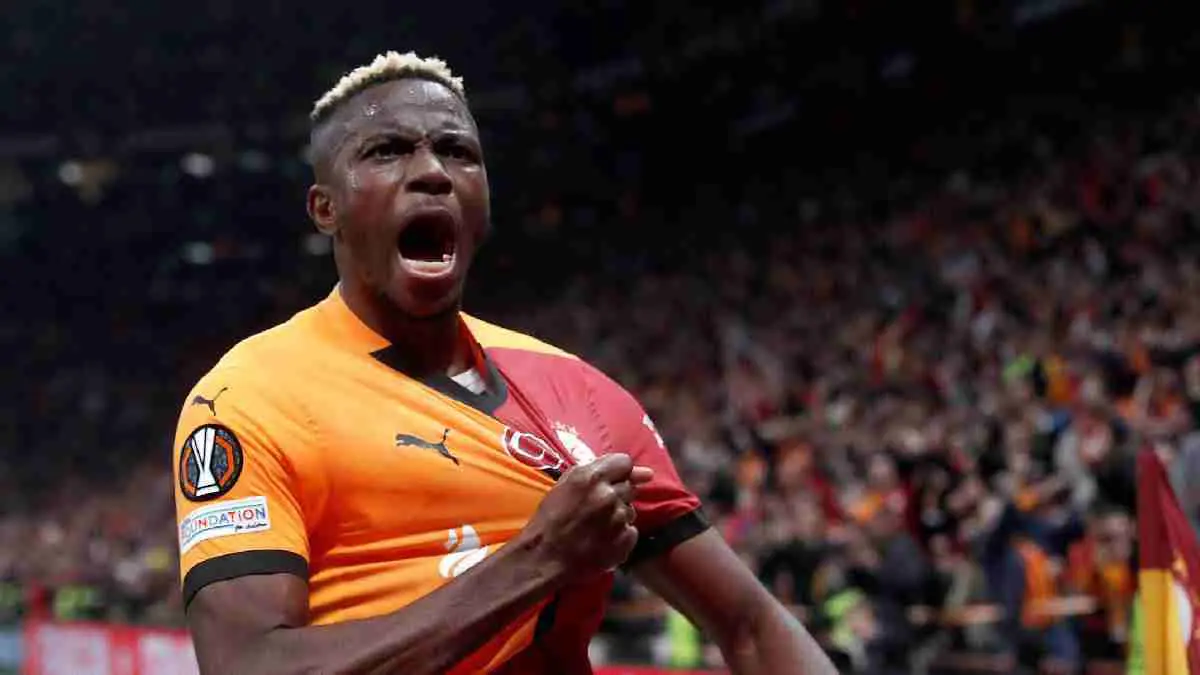 الاتفاق تم.. أوسيمين يرحل إلى غلطة سراي التركي