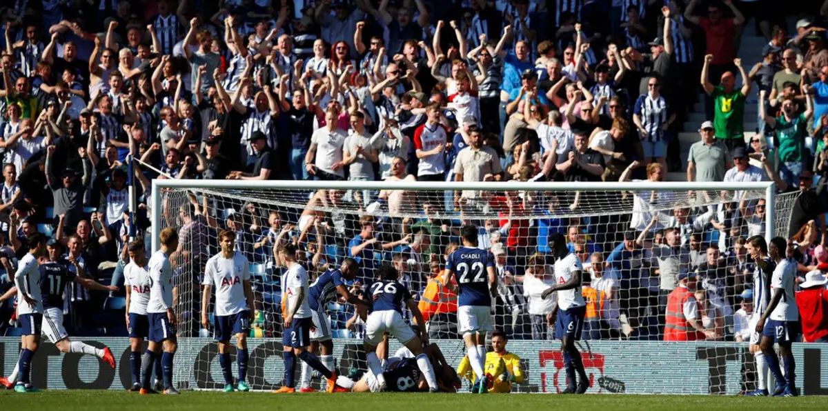 جدول ترتيب الدوري الإنجليزي بعد خسارة توتنهام أمام وست بروميتش (صورة)