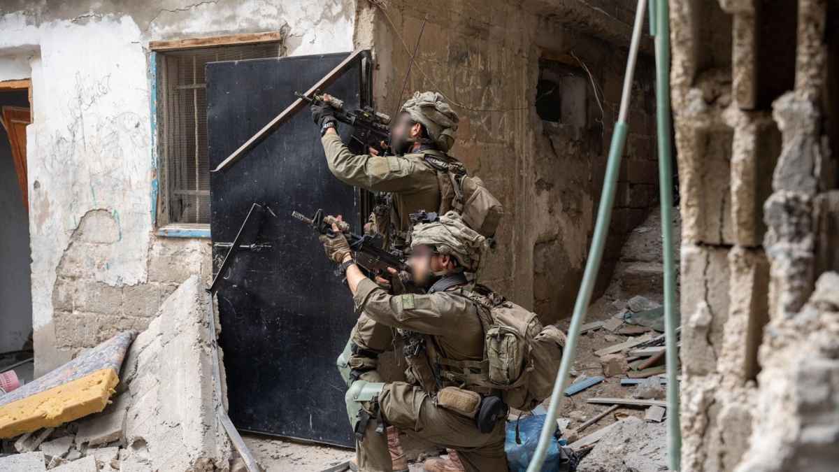 تلقت ضربة قاسية في لبنان.. معلومات حول وحدة "إيغوز" الإسرائيلية