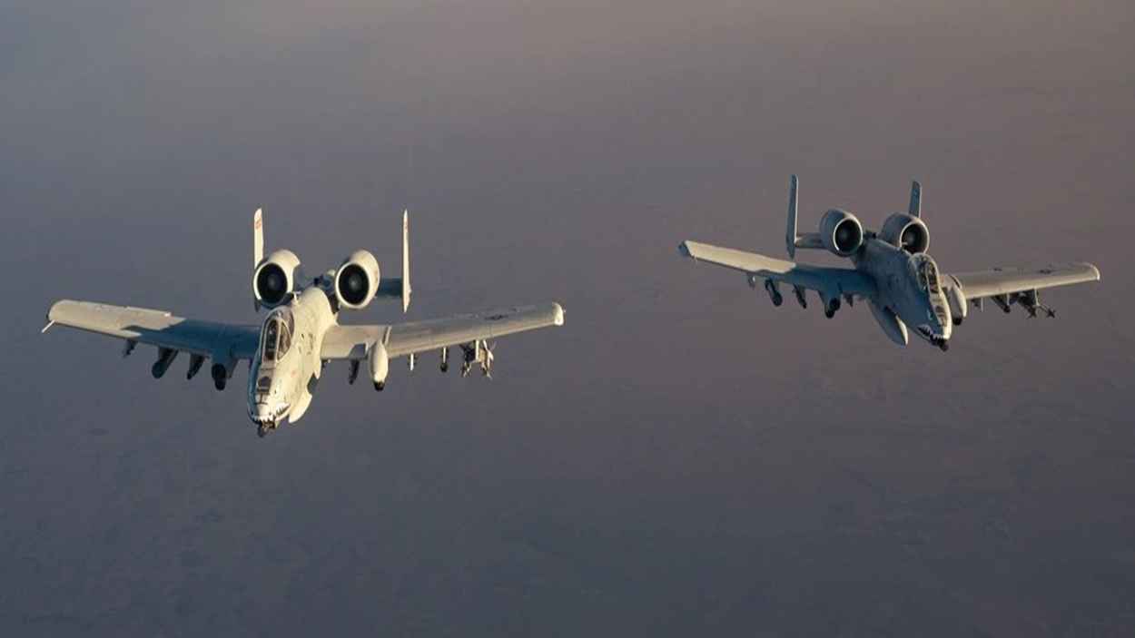 طائرتان مقاتلتان أمريكيتان