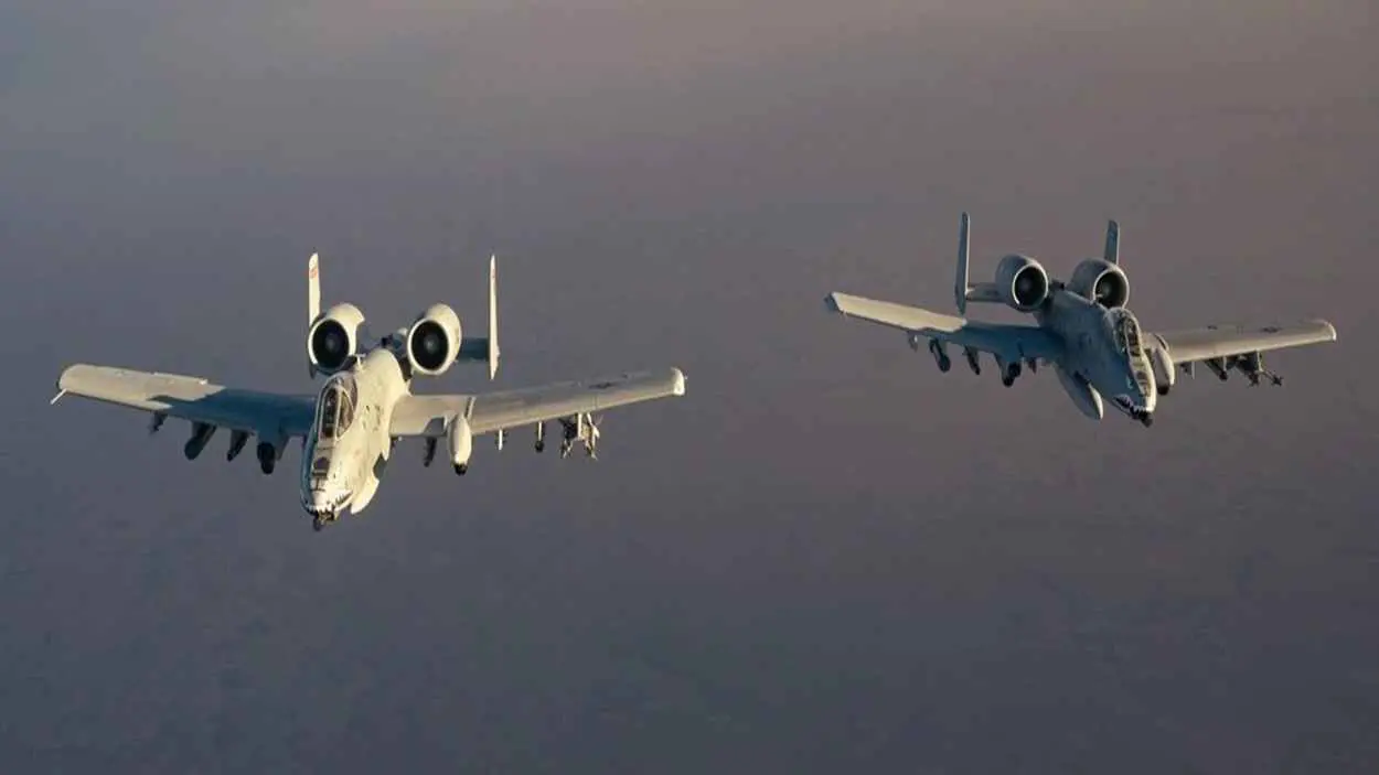 طائرتان مقاتلتان أمريكيتان