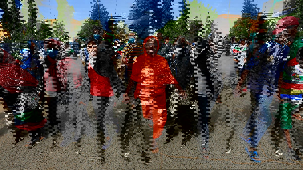 السودان.. الحرية والتغيير "منصة التأسيس" توقع على الميثاق الوطني على وقع دعوات لحل الحكومة