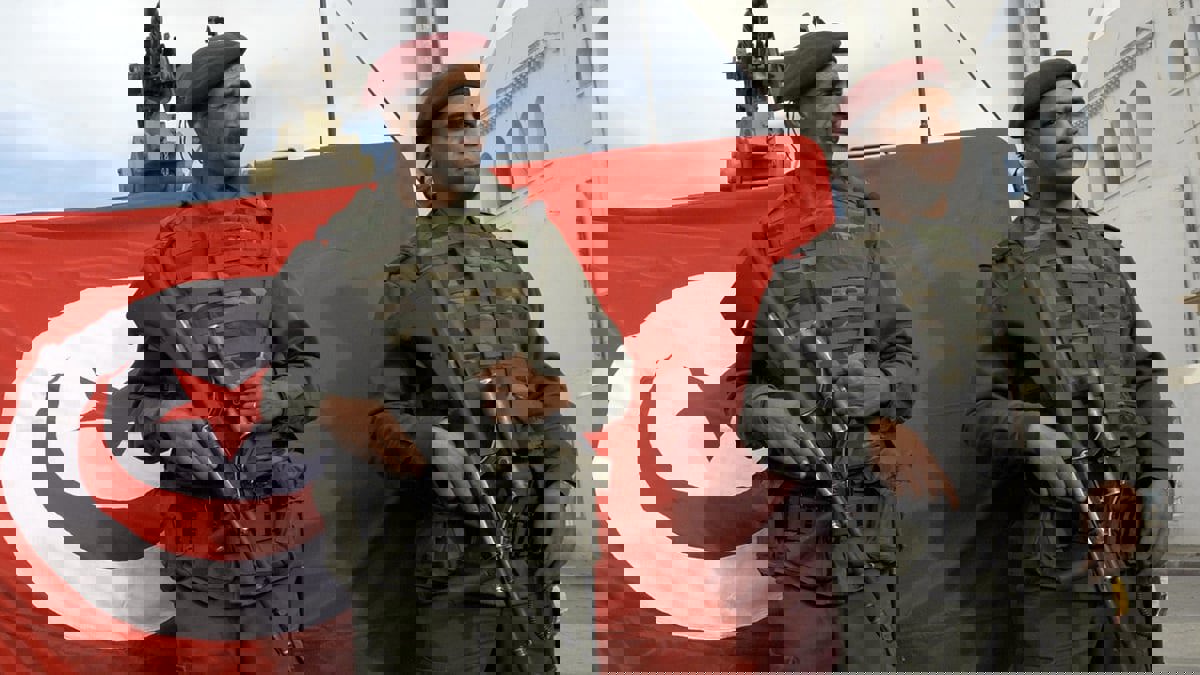 تونس.. إصابة عسكريين ومتشددين إثر اشتباكات في جبل السلوم