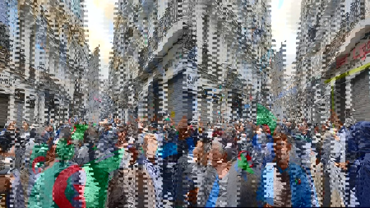 الجمعة الـ36 للحراك في الجزائر.. تفاؤل بالتغيير وسخط على بن صالح