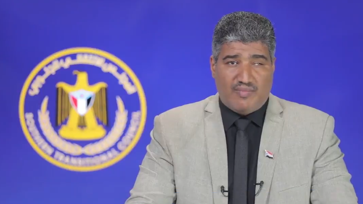 الانتقالي الجنوبي يحمل الحوثيين و"القوى المتضررة" من اتفاق الرياض مسؤولية هجوم مطار عدن