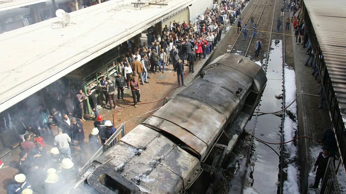مصدر قضائي: مشاجرة بين سائقين سبب حريق محطة مصر