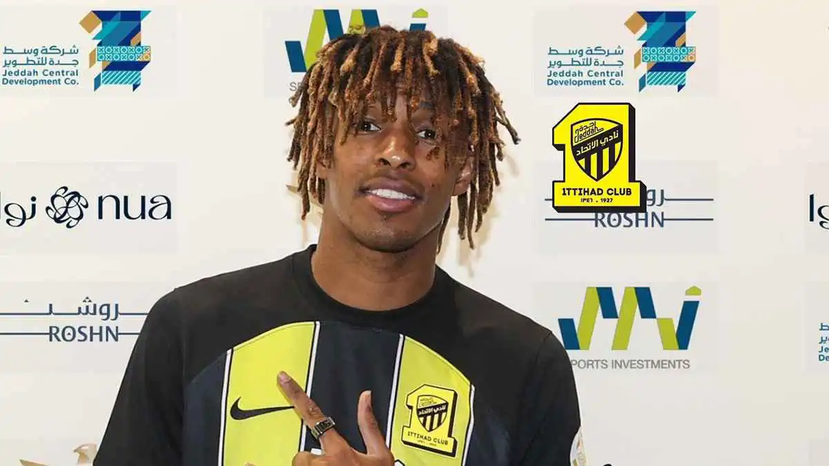 فواز الصقور يصدم الاتحاد السعودي