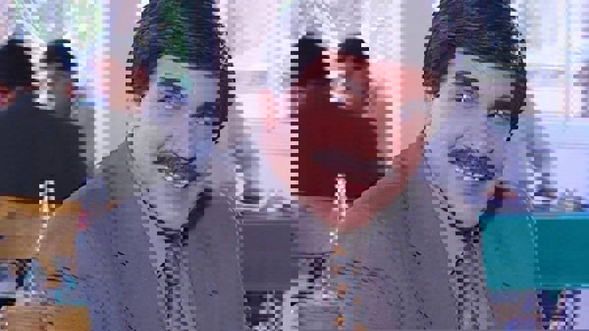 ياسر العظمة يسخر من شائعة وفاته بهذه الطريقة (فيديو)