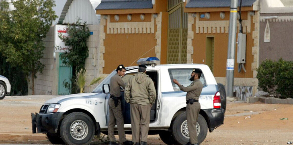 الشرطة السعودية تعتقل حدثين حرقا "طفل العلا" بماء حار (فيديو)