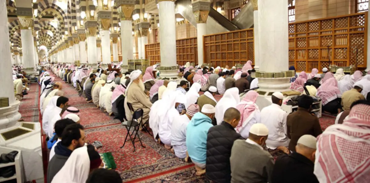 مشاجرة جماعية داخل مسجد في السعودية