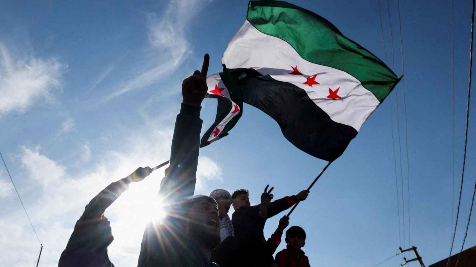 النص الكامل للإعلان الدستوري الجديد في سوريا (وثيقة)