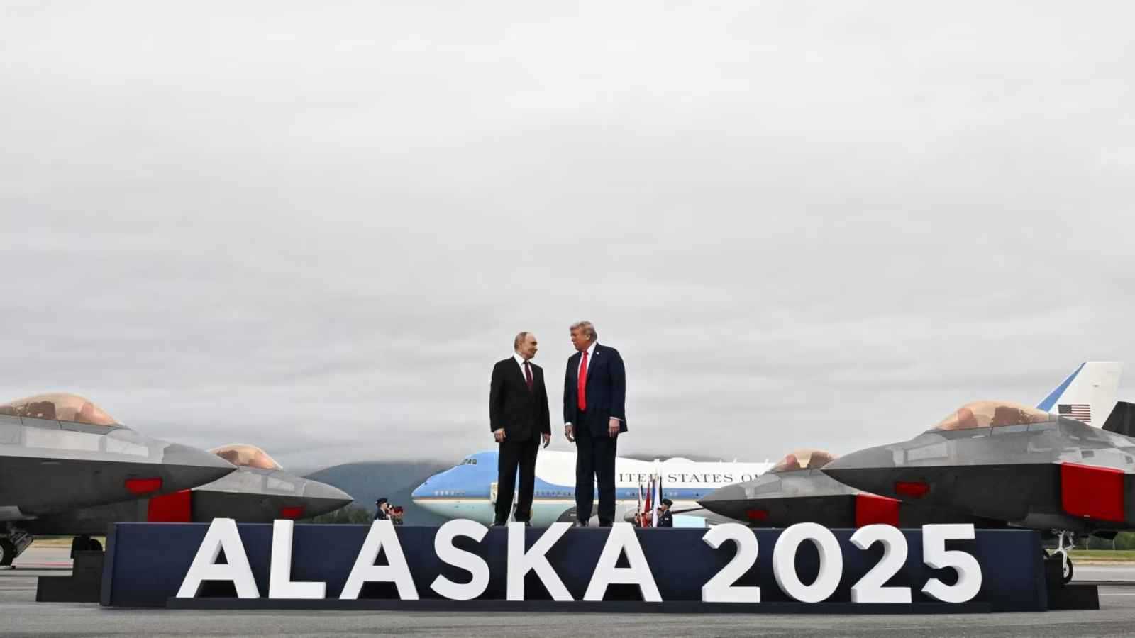 لقاء ترامب وبوتين.. نهاية غير حاسمة لقمة استعراضية في ألاسكا (فيديو إرم)