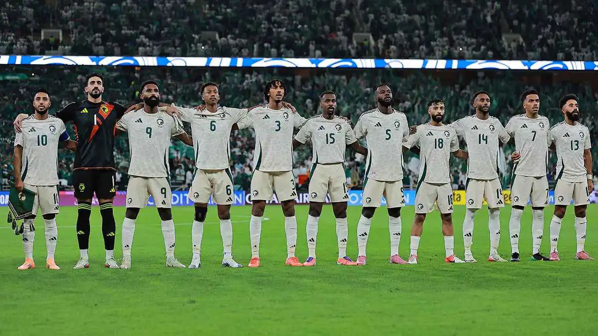 السعودية في مجموعة الموت.. قرعة كأس العالم تصدم 7 منتخبات