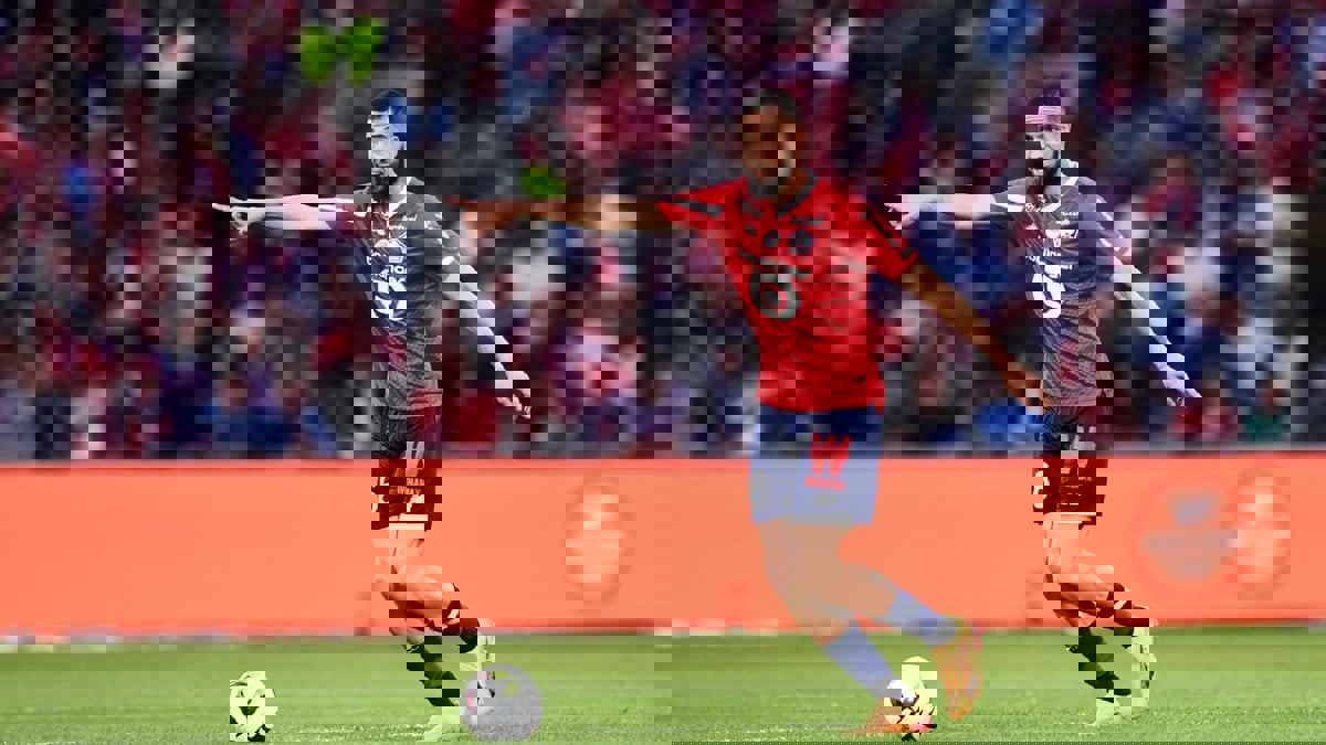 بعد تعرضه لأزمة قلبية.. من هو نبيل بن طالب؟