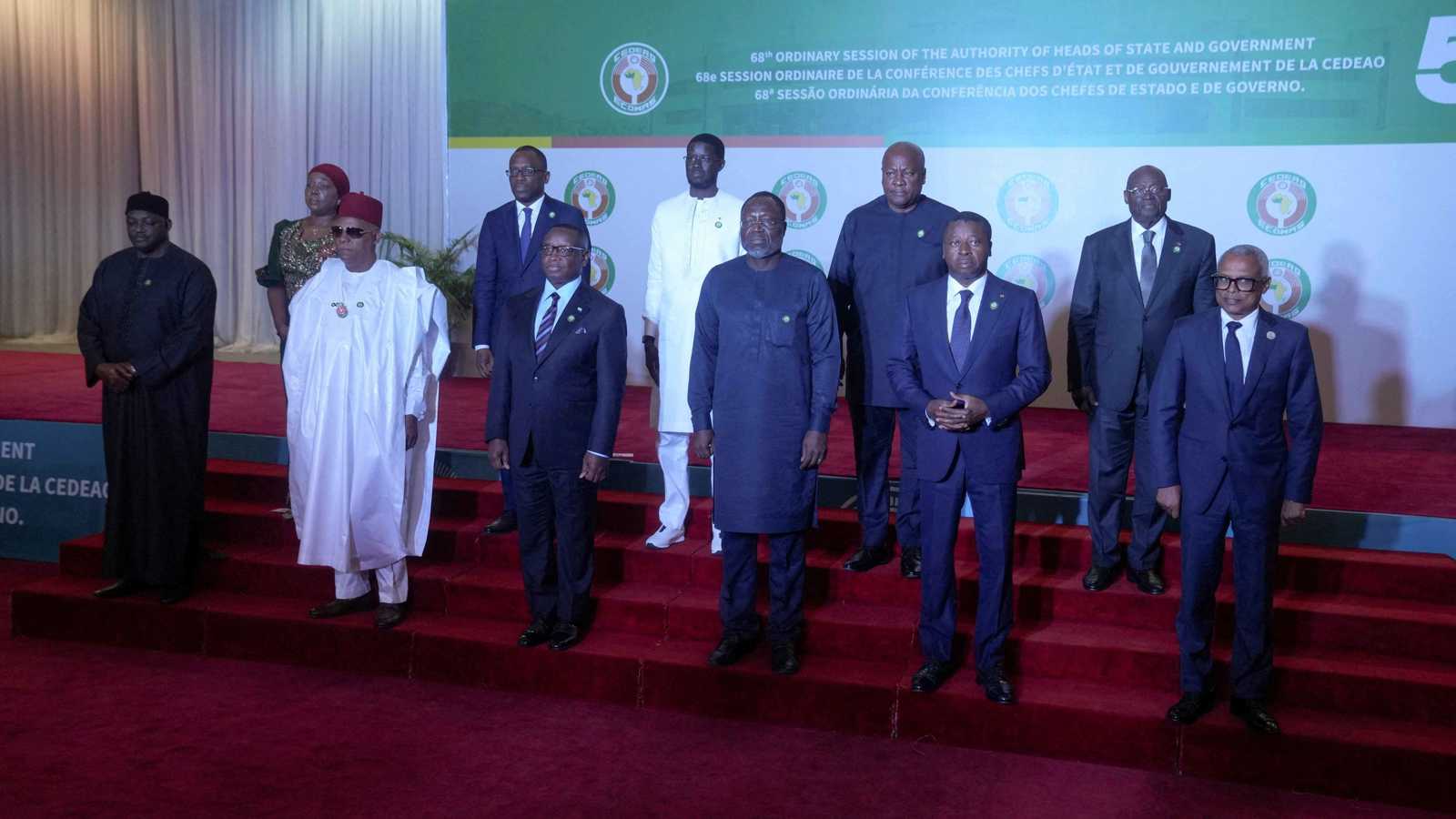 كيف فجّر انقلاب بنين الفاشل صراع النفوذ في غرب إفريقيا؟