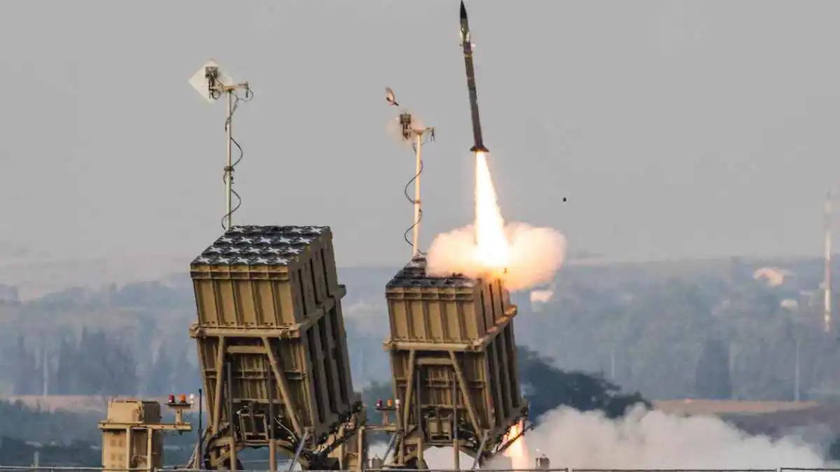 حزب الله يطلق دفعة صواريخ جديدة نحو الجليل وحيفا