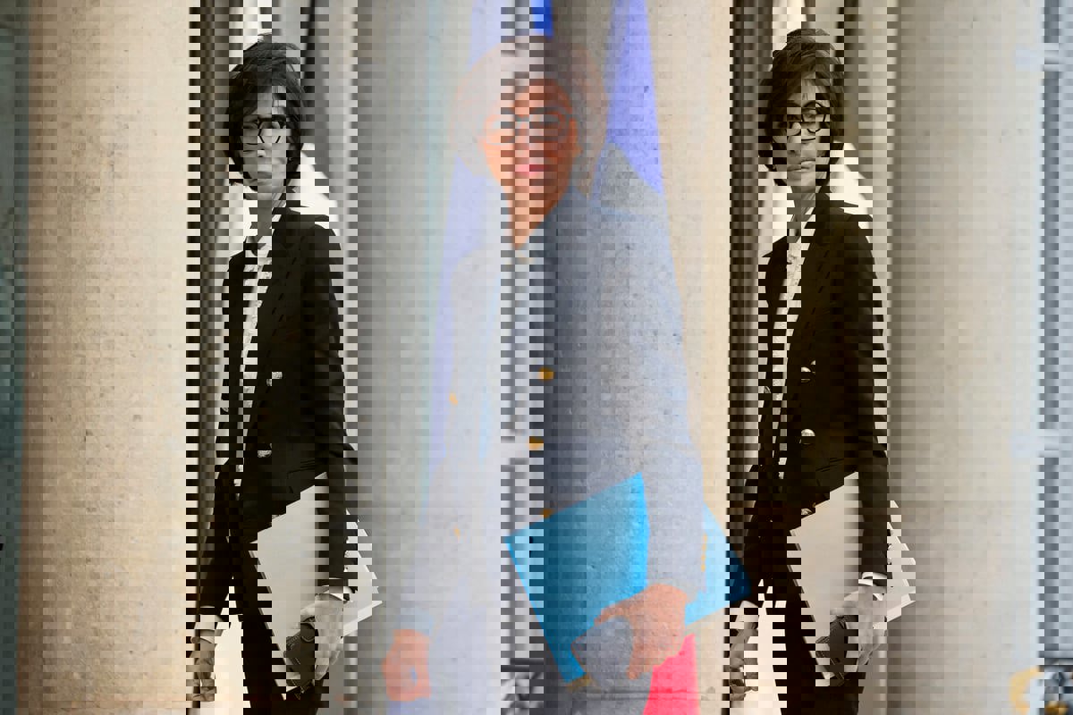 وزيرة بجلاجل