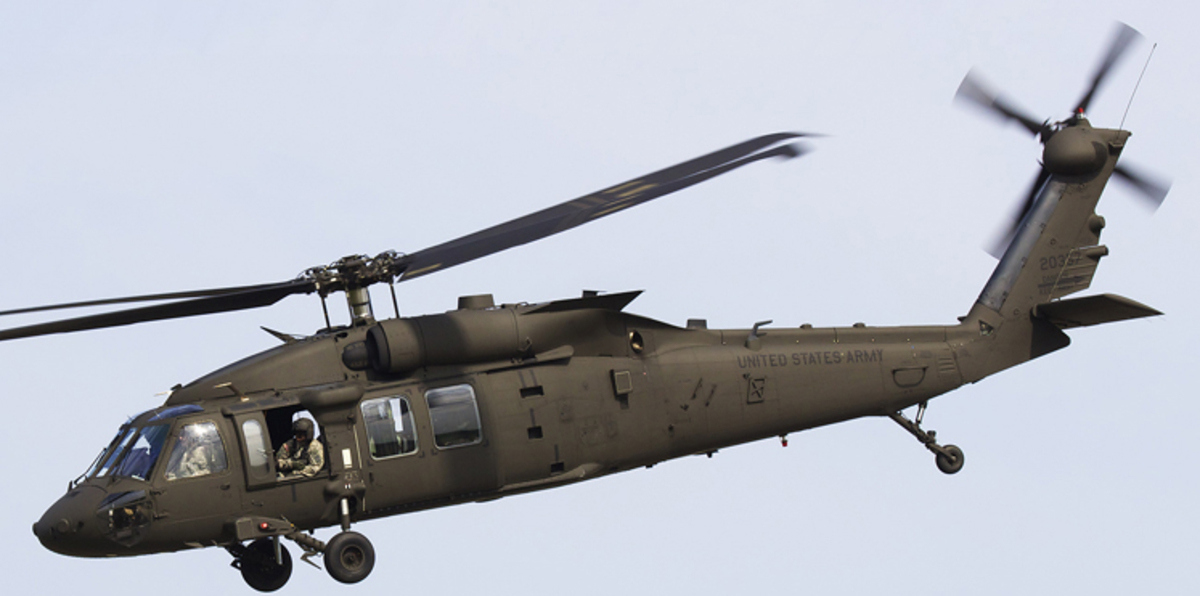 تحطّم مروحية عسكرية أمريكية قبالة ساحل اليمن