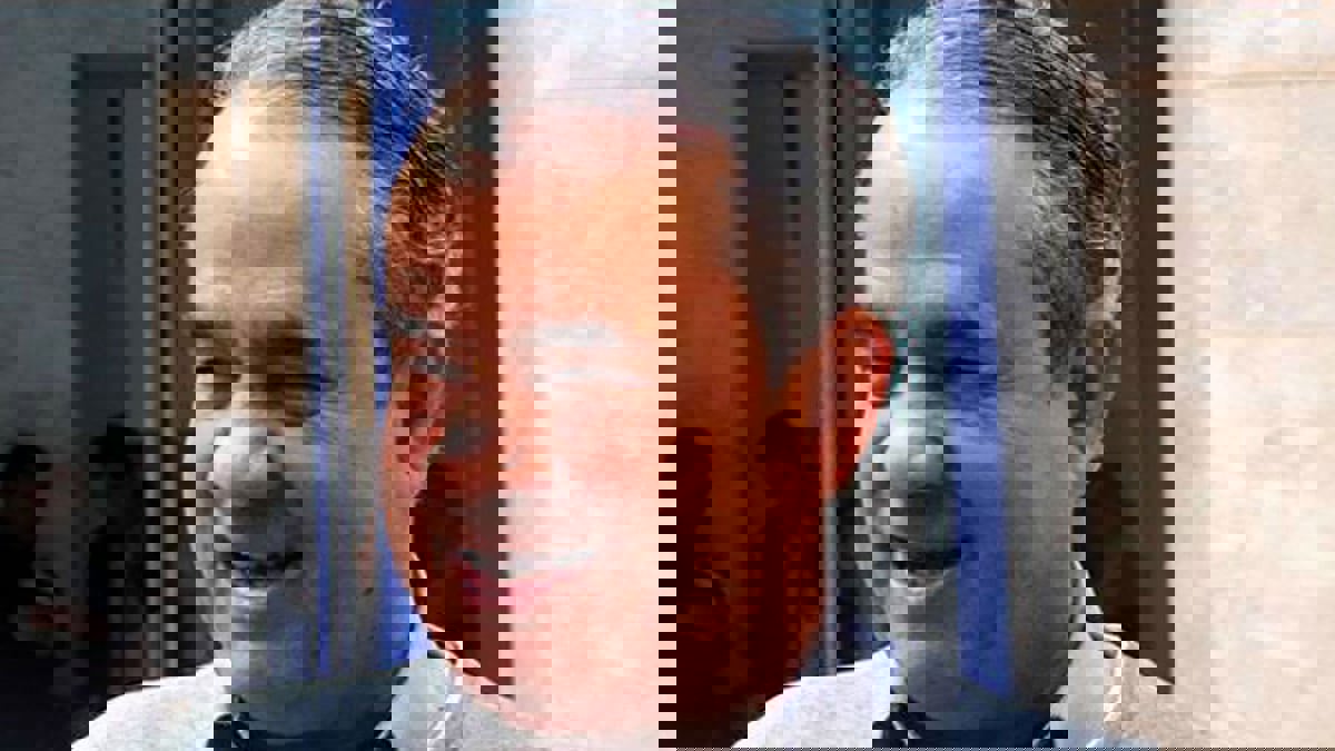 بسبب "نموت عليك".. انتقادات لاذعة للكوميدي التونسي الأمين النهدي