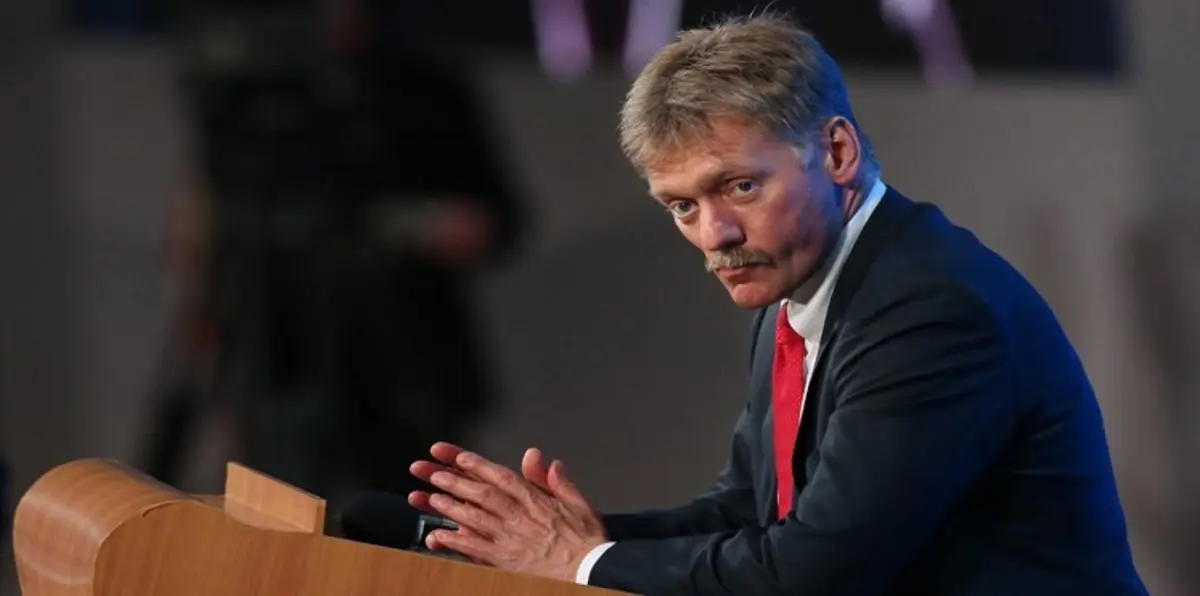 الكرملين يقول إن كل قنوات الاتصال الروسية الأمريكية جُمّدت وواشنطن تنفي