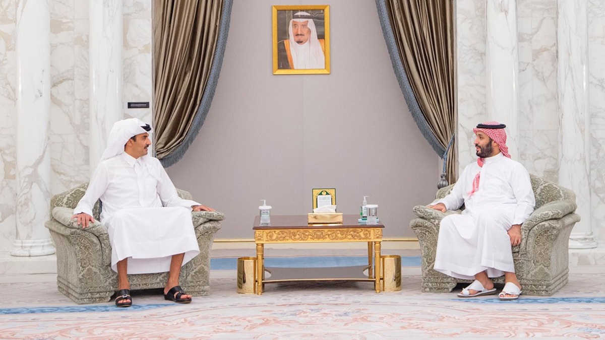 ولي العهد السعودي يبحث مع أمير قطر تطورات حرب غزة