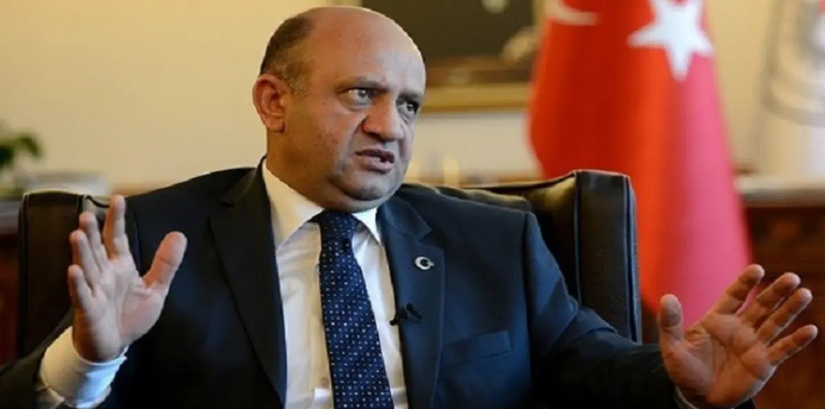 وزير الدفاع التركي: سياسة واشنطن تجاه الملف السوري مثال للفشل الكامل