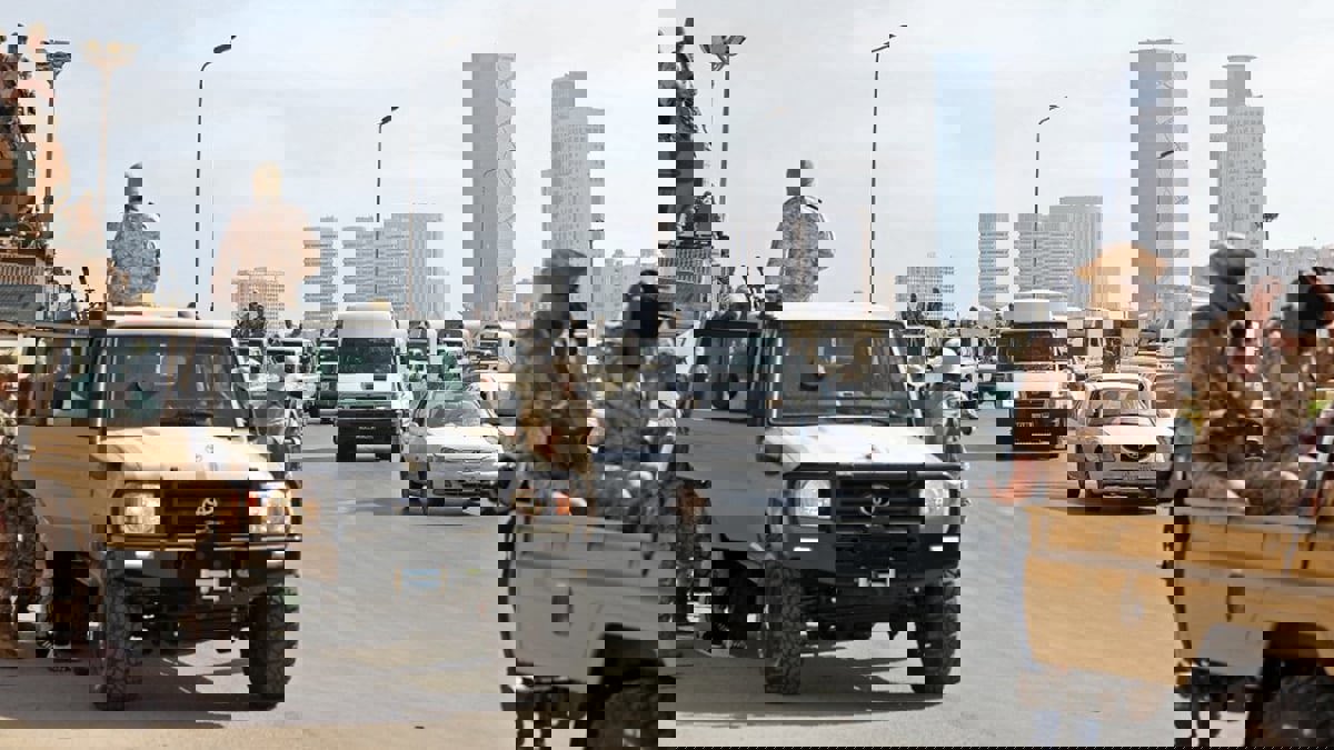 إصابة ضابط حراسة ليبي إثر سقوط قذيفة مورتر قرب مبنى السفارة الإيطالية