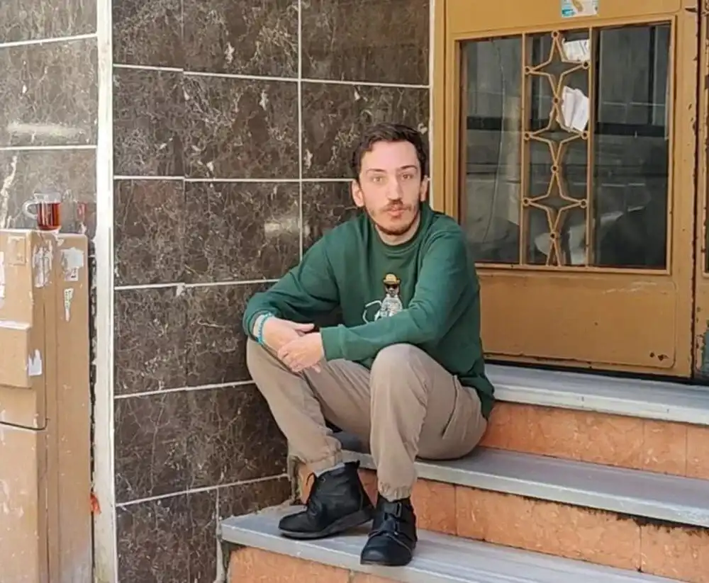 أحمد توب الضحية