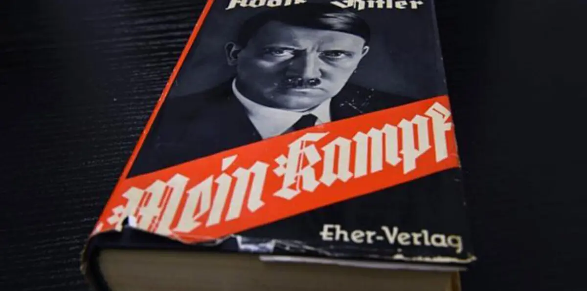 النسخة العلمية من كتاب "كفاحي" لهتلر تحصل على جائزة علمية