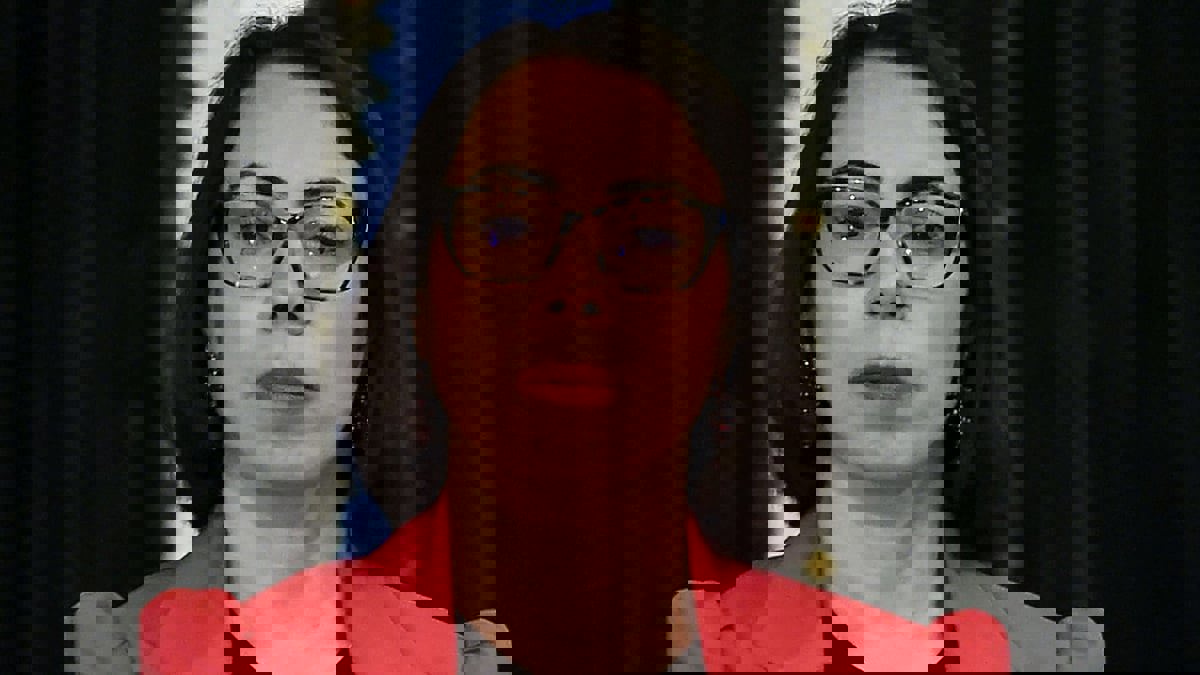 بعد جدل التسجيلات الصوتية.. نادية عكاشة تنفي وجود طموحات سياسية لديها