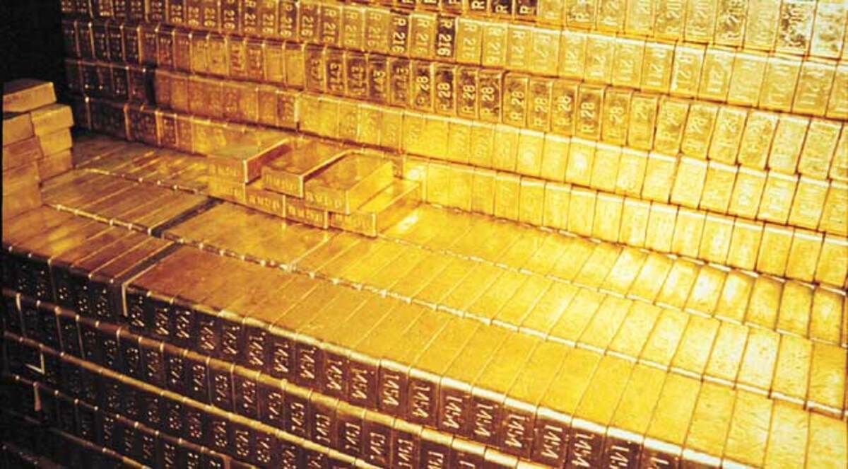 مجلس الذهب العالمي: تراجع الطلب على المعدن الأصفر بنسبة 15 % خلال 2013