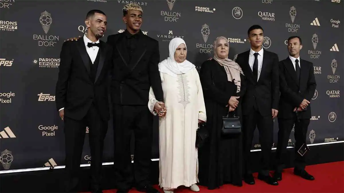 متهم بـ"تهديد" مسيرة نجله.. من هو منير نصراوي والد لامين يامال؟