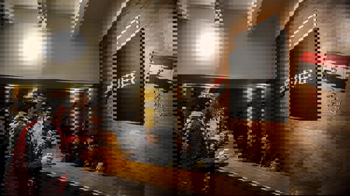 مصر.. أوبر تطلق خدمة حجز حافلات في القاهرة‎