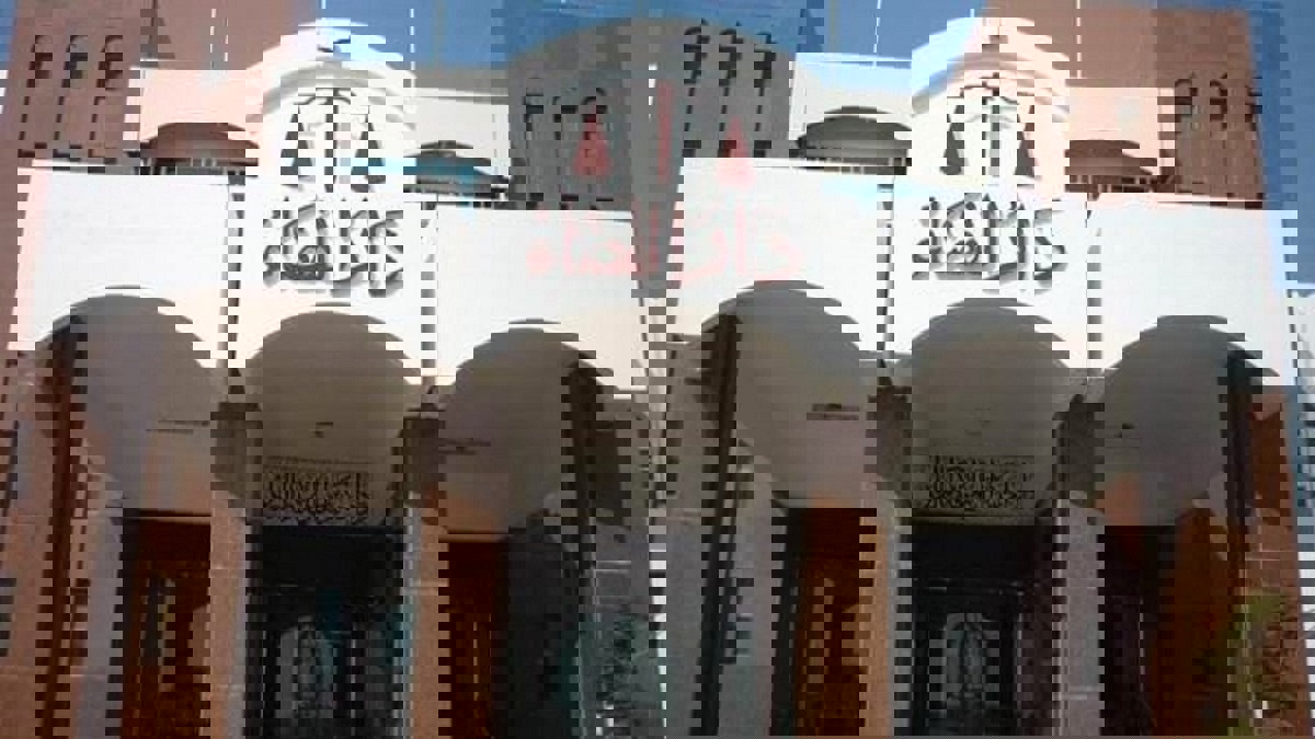 الإمارات.. قتل زوجته العربية خنقا بوسادة بعد طلبها الطلاق